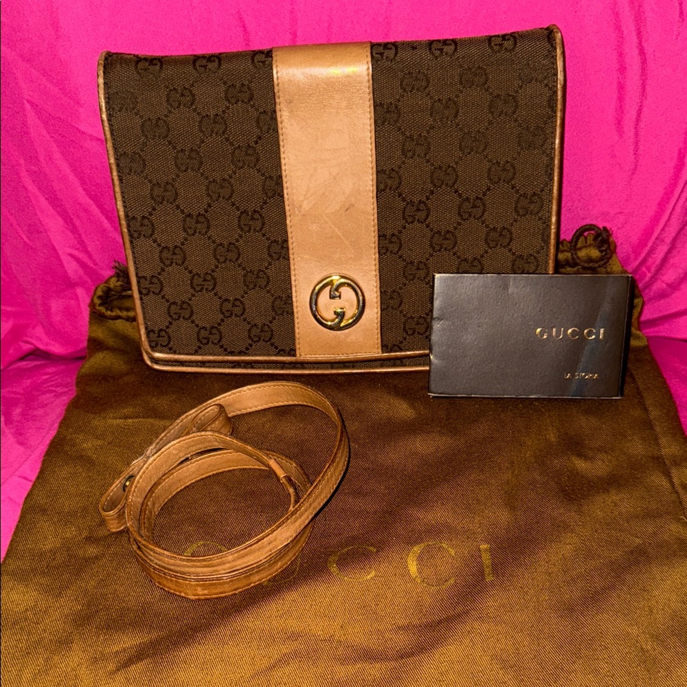 Gucci Classic Brown and Tan Clutch - Shoulder Bag